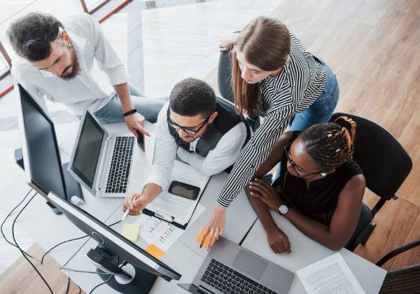 Especialistas em CRM com Visão Estratégica de Negócio